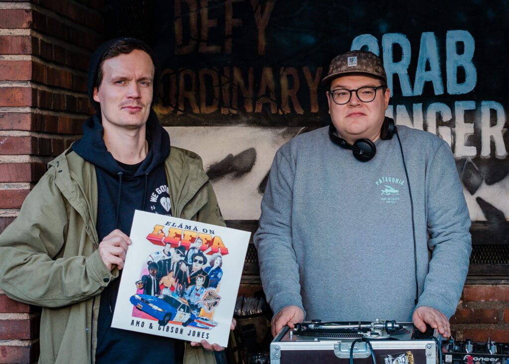 GOLDEN DJ – Gibson Jones & Mighty Luismao